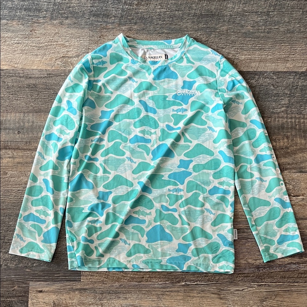 Magellan Outdoors Kids Blue and Green Rashguard
